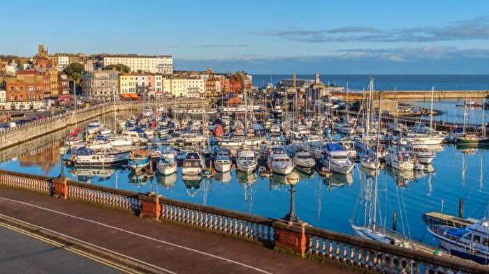 2 Bedroom Property To Rent In Paragon, Ramsgate, CT11