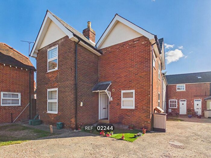 1 Bedroom Ground Maisonette To Rent In Neptune Court, Colchester, CO1