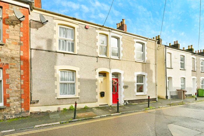 3 Bedroom Terraced House For Sale In Underwood Road, Plymouth, PL7