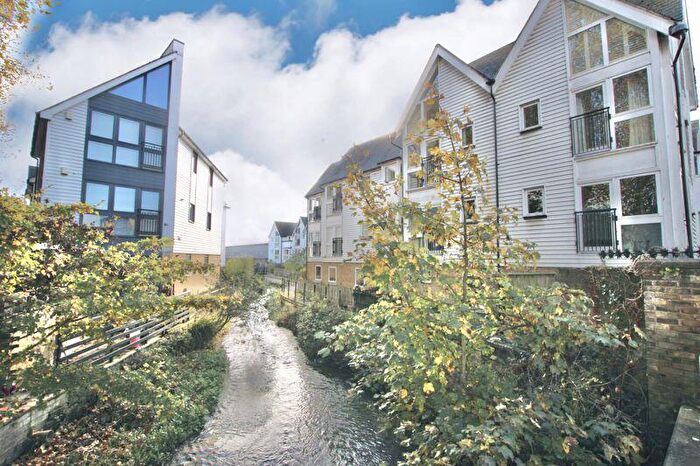 2 Bedroom Flat For Sale In Beaconsfield Road, Dover, CT16