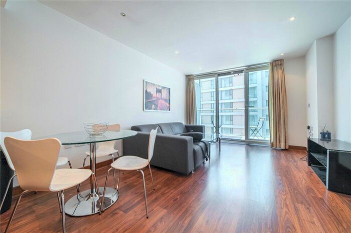 2 Bedroom Apartment To Rent In Lanson Building, Queenstown Road, London, SW11