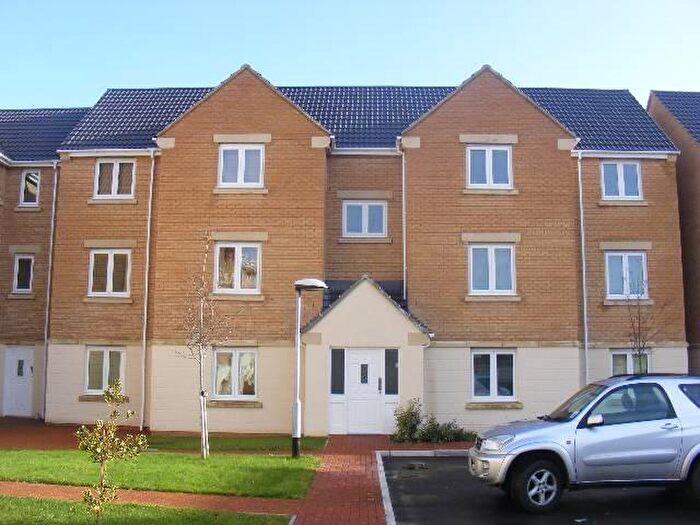 2 Bedroom Flat To Rent In Macfarlane Chase, The Park, Weston-super-Mare, BS23