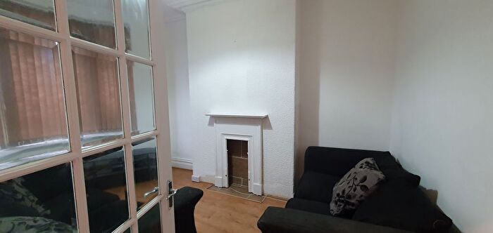 4 Bedroom Terraced House To Rent In Killinghall Road, Bradford, BD2