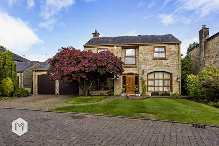 4 Bedroom Detached House For Sale In Bradshaw Hall Drive, Bradshaw, Bolton, BL2