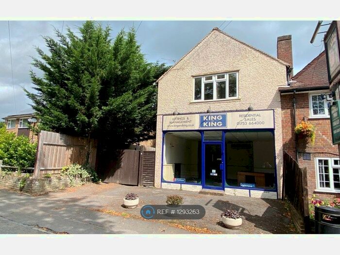 2 Bedroom Flat To Rent In Hollybush Hill, Stoke Poges, Slough SL2