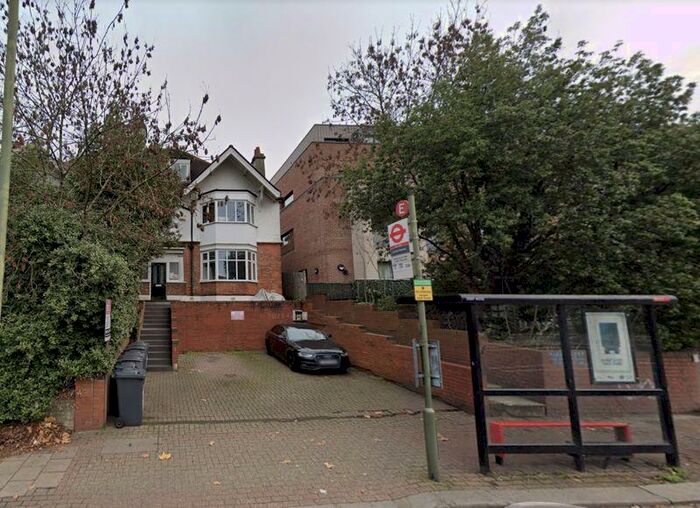 Studio To Rent In Finchley Road, NW3