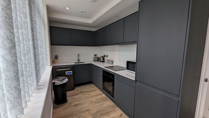 1 Bedroom Flat To Rent In Paragon House, Seymour Grove, M16