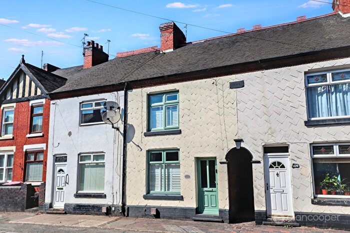 3 Bedroom Terraced House For Sale In Coleshill Road, Nuneaton, CV10