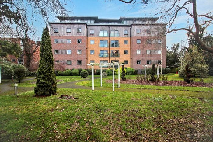 2 Bedroom Apartment For Sale In Southcote Lane/Bath Road, Reading, RG30