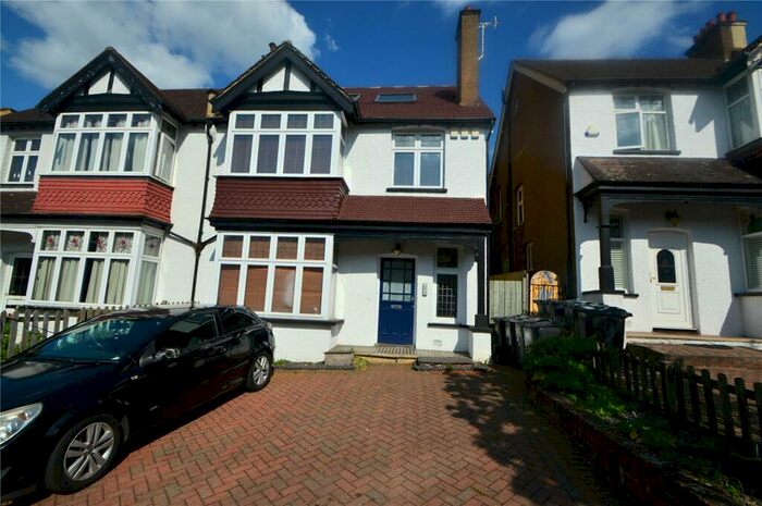 2 Bedroom Apartment To Rent In Mayfield Road, South Croydon, CR2
