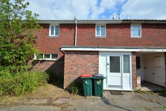 3 Bedroom Terraced House To Rent In Dampier Walk, Eddington Hill, Broadfield, Crawley, RH11