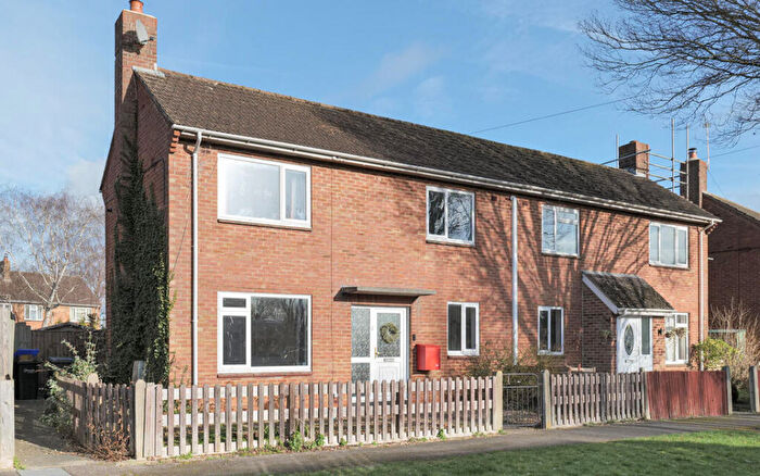 2 Bedroom Semi Detached House For Sale In Berryfield Park, Melksham, SN12