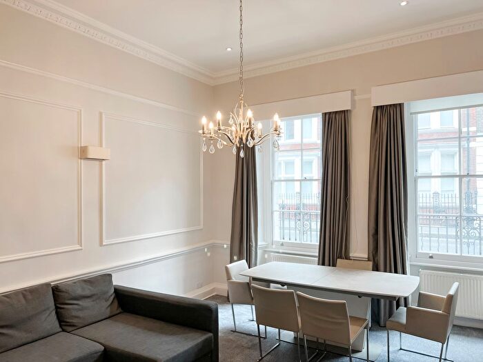 Studio To Rent In Welbeck Street, London, W1G