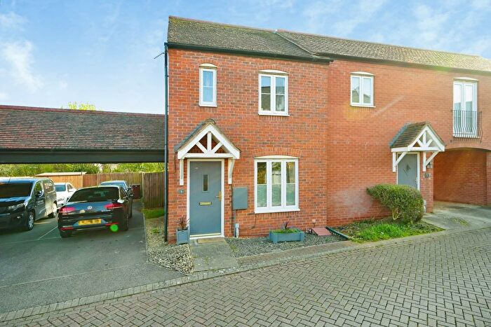 2 Bedroom End Terrace House For Sale In Sage Close, Banbury, Oxfordshire, OX16