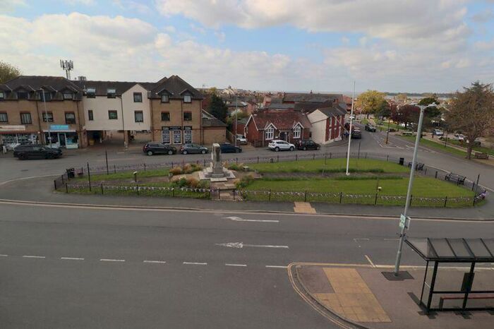 2 Bedroom Flat To Rent In Victoria Place, Brightlingsea, CO7