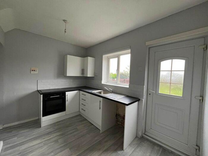 2 Bedroom House To Rent In Montrose Crescent, Gateshead, NE9