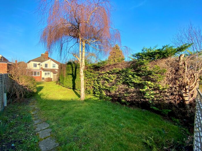 2 Bedroom Semi-Detached House To Rent In Stoughton Road, Guildford, GU2