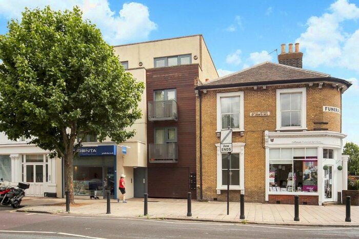 1 Bedroom Flat To Rent In St. John's Hill, London, SW11