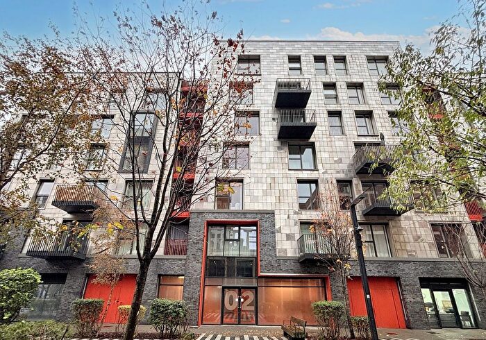 1 Bedroom Flat For Sale In Flat Boiler House, Material Walk, Hayes, Middlesex, UB3