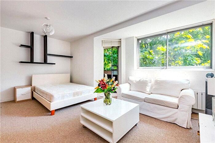 Studio To Rent In Cromwell Road, Earls Court, SW5