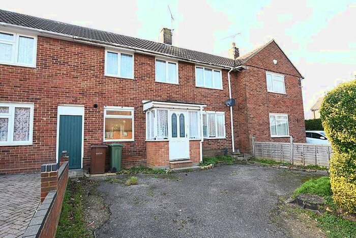 3 Bedroom Terraced House To Rent In Sturry Way, Gillingham ME8