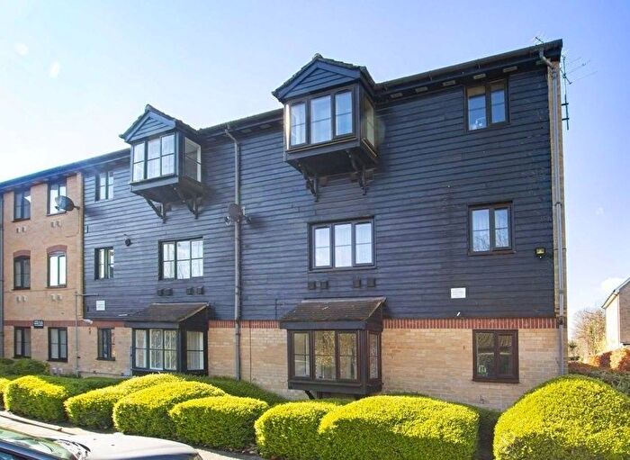 Studio To Rent In Kilberry Close, Isleworth, TW7