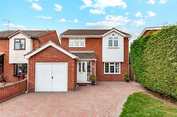 4 Bedroom Detached House For Sale In Windermere Avenue, Hullbridge, Hockley, Essex, SS5