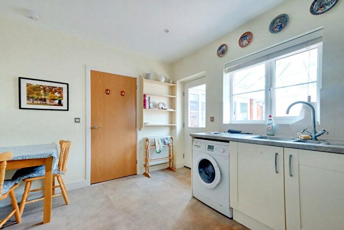 2 Bedroom Detached Bungalow For Sale In Honywood Gardens, Old Moulsham, Chelmsford, CM2