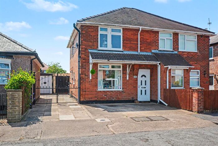 3 Bedroom Semi-Detached House For Sale In Roosevelt Avenue, Sawley, NG10