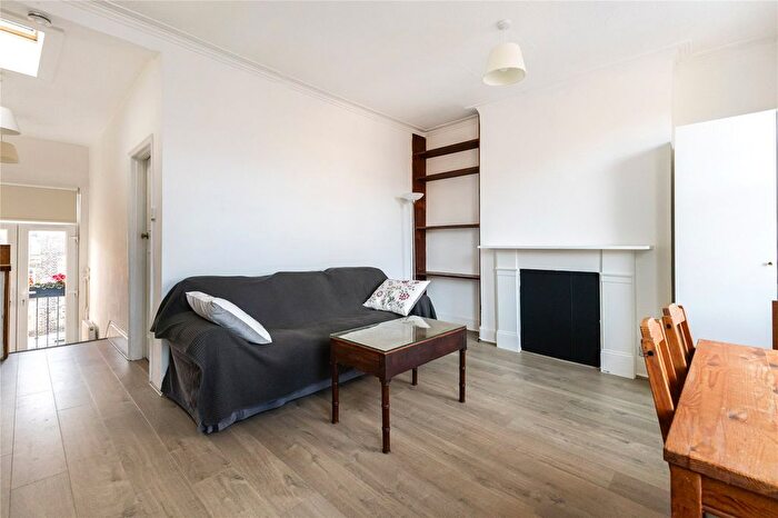 1 Bedroom Flat To Rent In Eustace Road, London, SW6