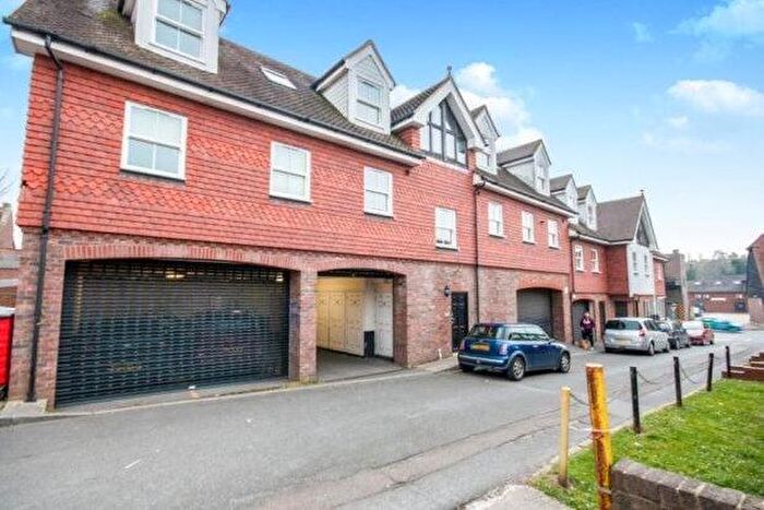 1 Bedroom Flat To Rent In Clearwater House, Uckfield, TN22