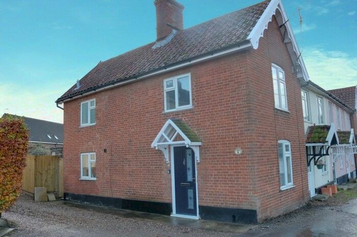 2 Bedroom Cottage To Rent In The Street, Badwell Ash, IP31