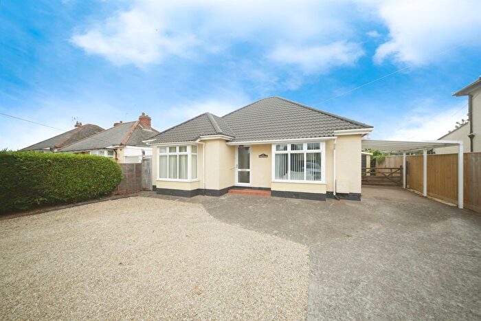 3 Bedroom Detached Bungalow For Sale In Heatherton Park Road, West Buckland, Wellington, TA21