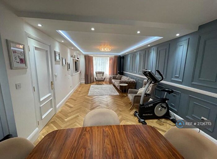 2 Bedroom Semi-Detached House To Rent In Babington Road, Hornchurch, RM12