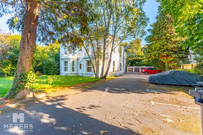 1 Bedroom Flat For Sale In Lansdowne Road, Bournemouth, BH1