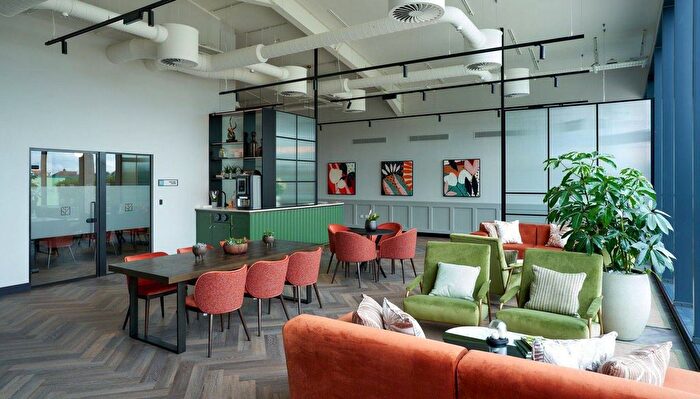 3 Bedroom Flat For Sale In The Green Quarter, Ealing, UB1