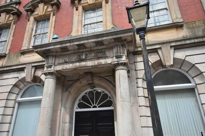 1 Bedroom Flat To Rent In Pier Street, Swansea, SA1