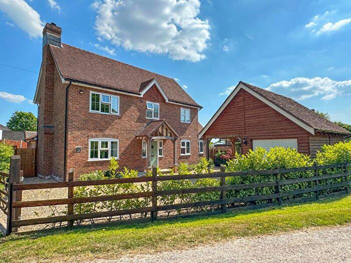 4 Bedroom Detached House For Sale In Shedfield, SO32