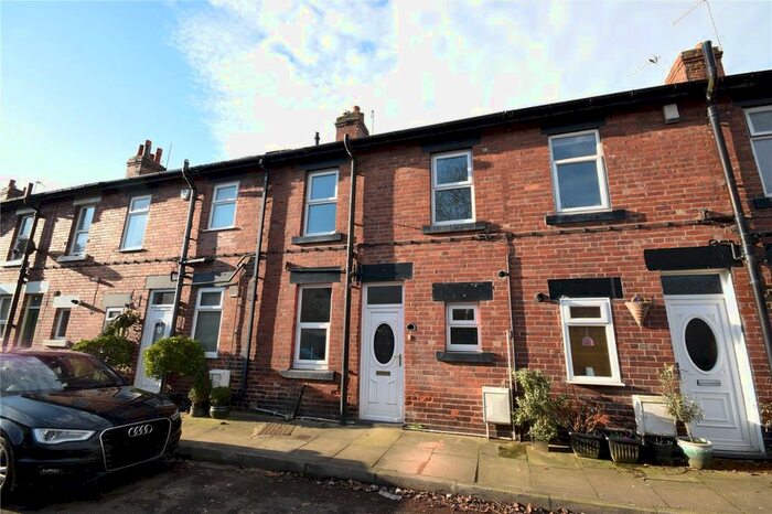 2 Bedroom Terraced House To Rent In West View, Micklefield, Leeds, LS25