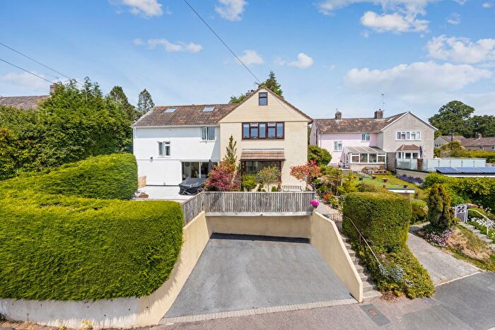 3 Bedroom Semi-Detached House For Sale In Higher Westonfields, Totnes, TQ9