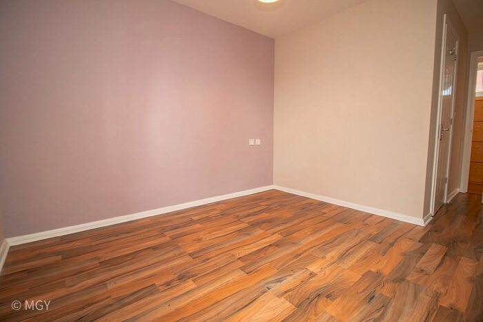 2 Bedroom Apartment To Rent In Jim Driscoll Way, Cardiff, CF11
