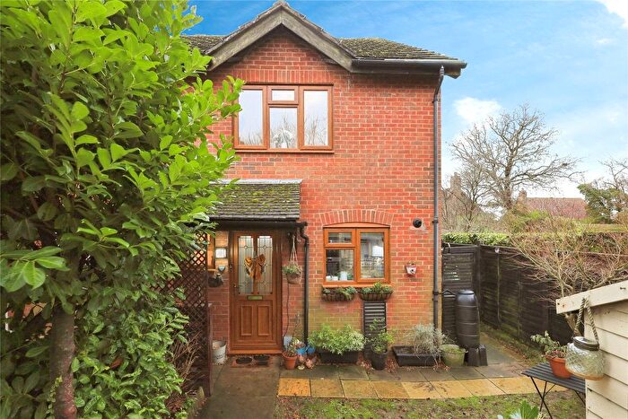 3 Bedroom End Of Terrace House For Sale In Pipers Field, Ridgewood, Uckfield, East Sussex, TN22