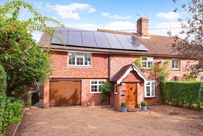 4 Bedroom Semi Detached House For Sale In Station Road, Loxwood, RH14