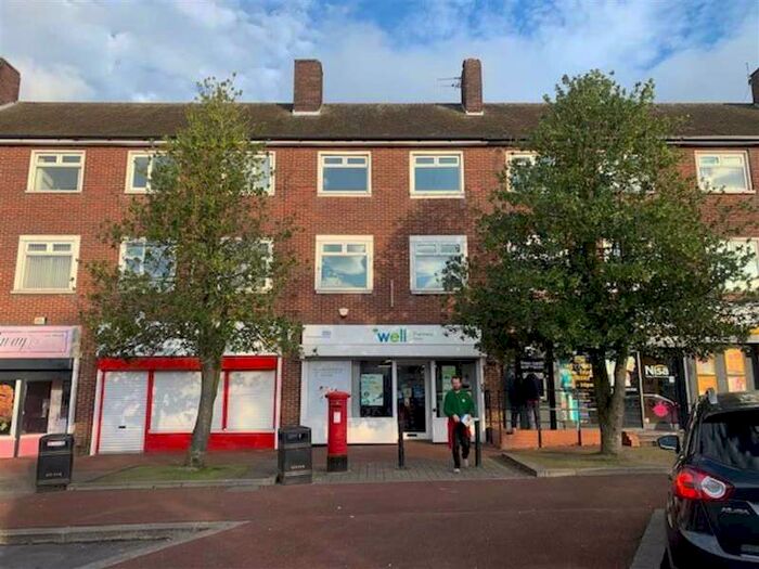 2 Bedroom Flat To Rent In Bowland Road, Wythenshawe, M23