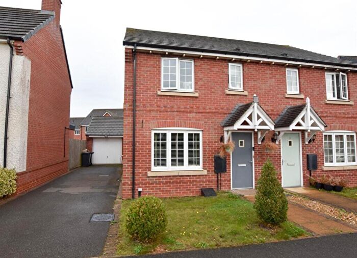 3 Bedroom Semi-Detached House For Sale In Old Farm Lane, Newbold Verdon, Leicester, Leicestershire, LE9