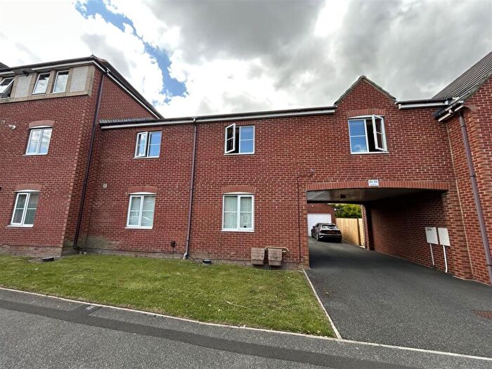 2 Bedroom Flat For Sale In Brookfield, West Allotment, Newcastle Upon Tyne, NE27