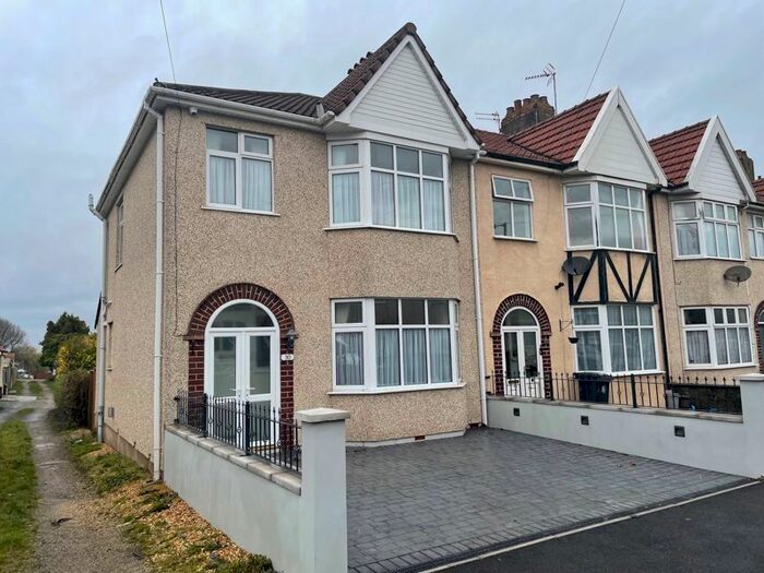 3 Bedroom End Of Terrace House To Rent In Holdenhurst Road, Kingswood, Bristol BS15