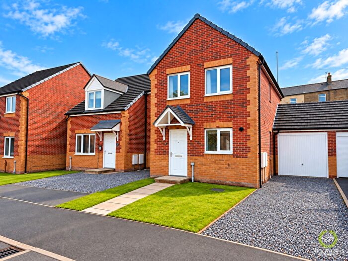 3 Bedroom Semi-Detached House For Sale In Tomlinson Place, Rishton, BB1