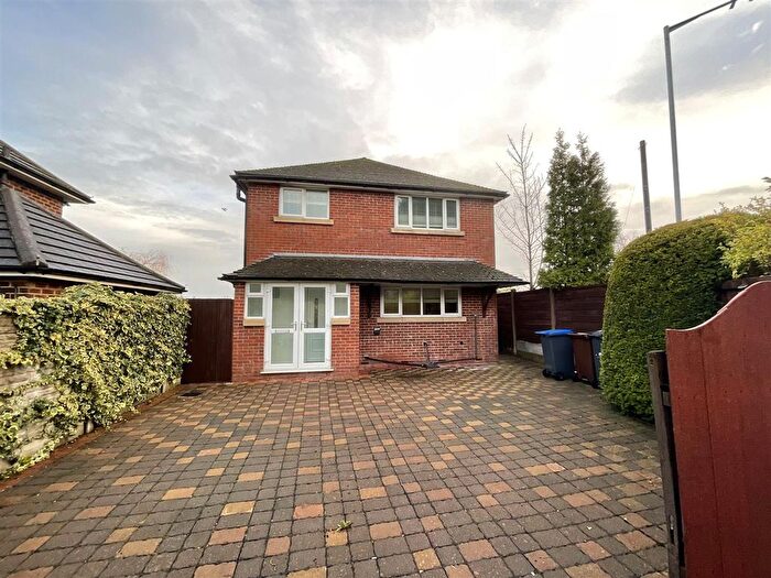 3 Bedroom Property To Rent In Well Street, Biddulph, ST8