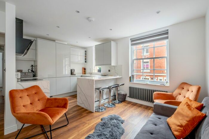 1 Bedroom Flat To Rent In Tavistock Street, London, WC2E